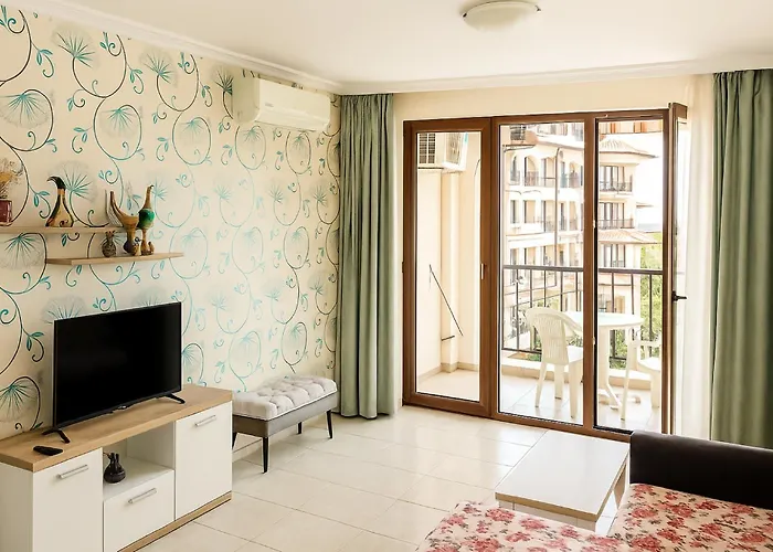 Private Apartment Admiral With Gorgeus Veranda