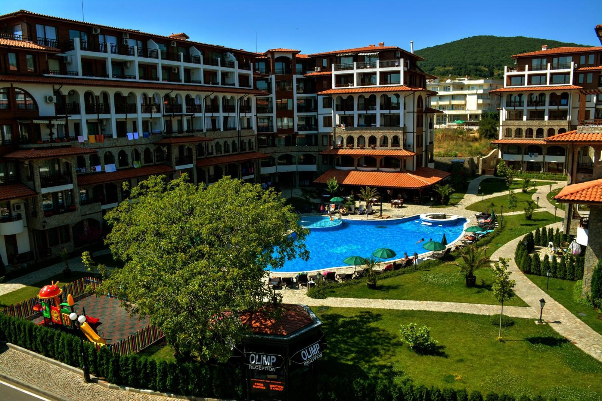 Private Admiral With Gorgeus Veranda Sveti Vlas