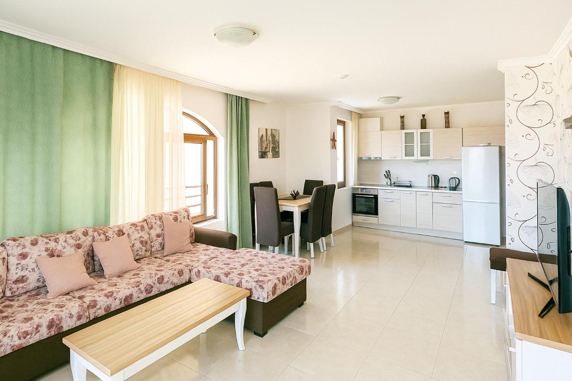 Private Admiral With Gorgeus Veranda * Sveti Vlas